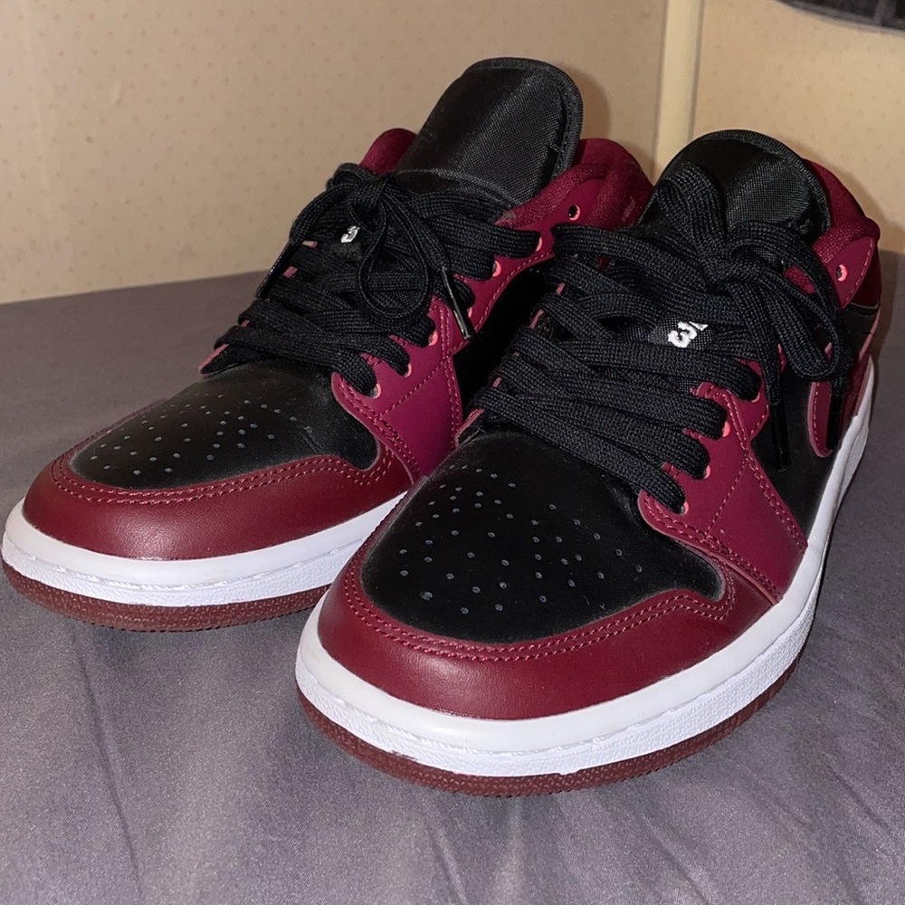 *Authentic* Women’s Nike Jordan 1 Low “Dark Beetroot”